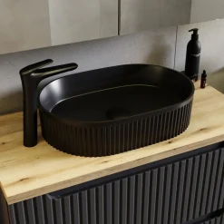 Lavabo bagno da appoggio 48x33cm ceramica nero cannettato Griffy