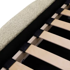 Letto matrimoniale 160x200cm con rete contenitore imbottito tessuto bouclé beige Aluna
