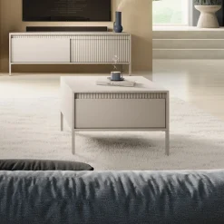 Tavolino da salotto 68x49cm 1 cassetto beige cannettato Ciar
