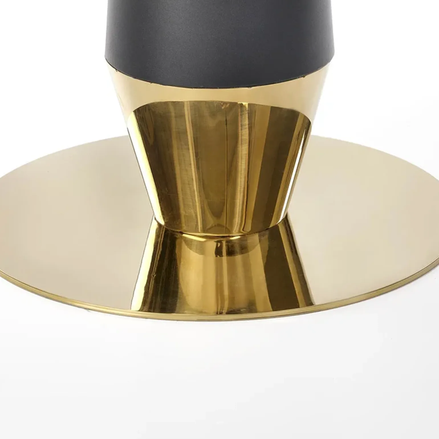 Tavolo rotondo moderno 59x74cm marmo nero oro Lugana